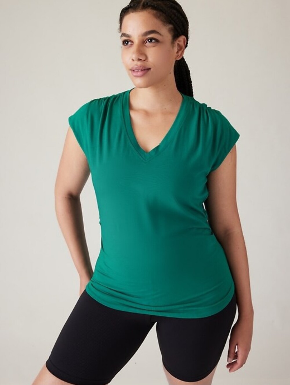 Athleta Green Outbound V-neck Tee Size L